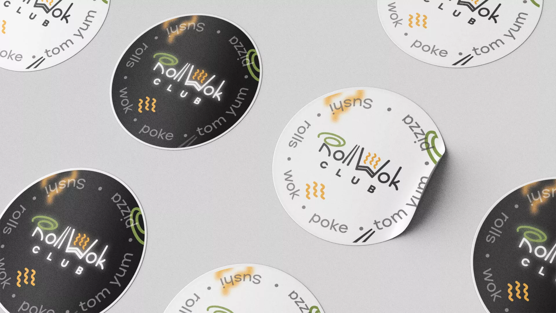 Разработка наклеек для суши-бара «Roll Wok Club» в Рузаевке